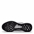 NIKE REVOLUTION-BLACK WHITE