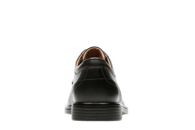 Clarks Mans Shoe Unaldric Park  Black - 9.5