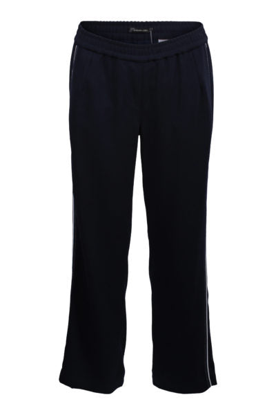 Lebek Ladies Trouser Suit