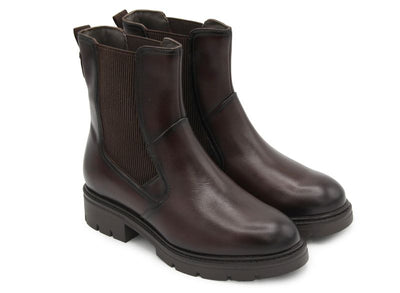 DUBARRY 1984 CADINE-BROWN