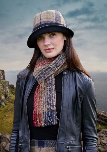 MUCROS WEAVERS  SKELLIG SCARF-BISCUIT