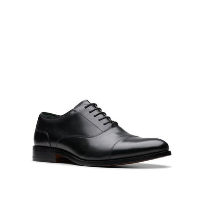 CLARKS CRAFT JAMES CAP-BLACK LEATHER SOLE