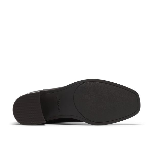CLARKS WRENN BUCKLE-DARK BROWN