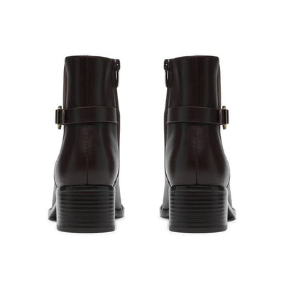 CLARKS WRENN BUCKLE-DARK BROWN