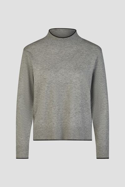 15733062-GREY